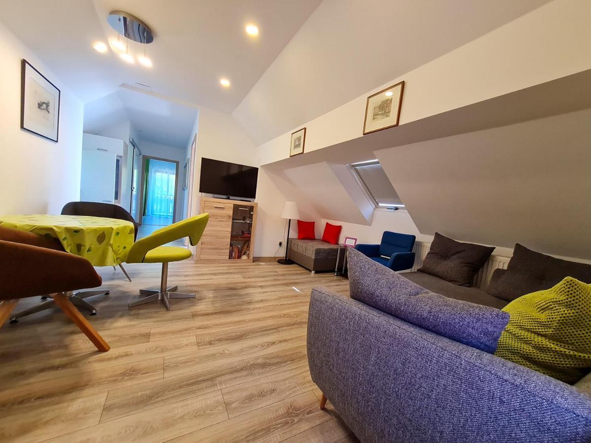 Ferien- Und Businesswohnung Sonnentor Dreiländereck Im Zweiten Stock *