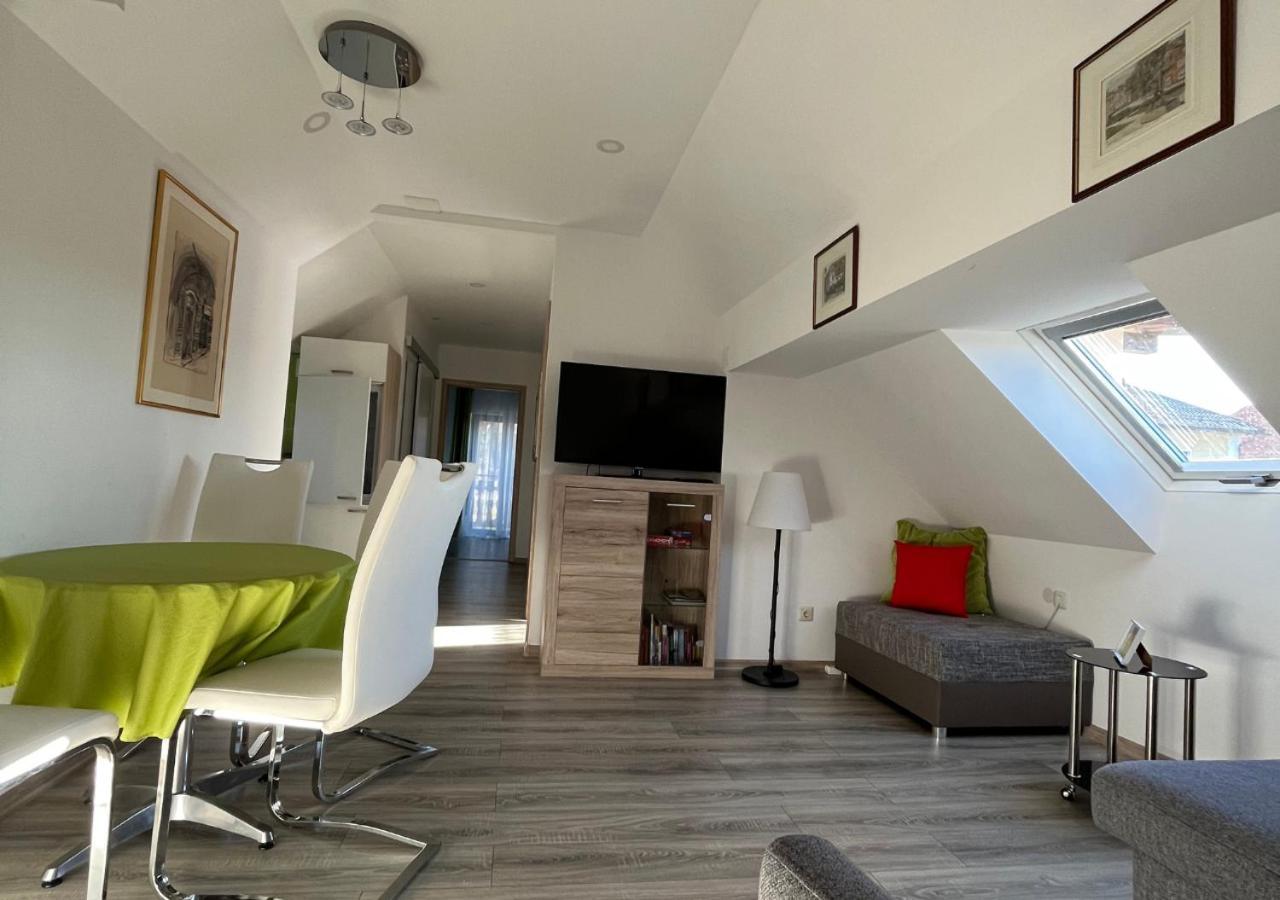 Ferien- Und Businesswohnung Sonnentor Dreiländereck Im Zweiten Stock *