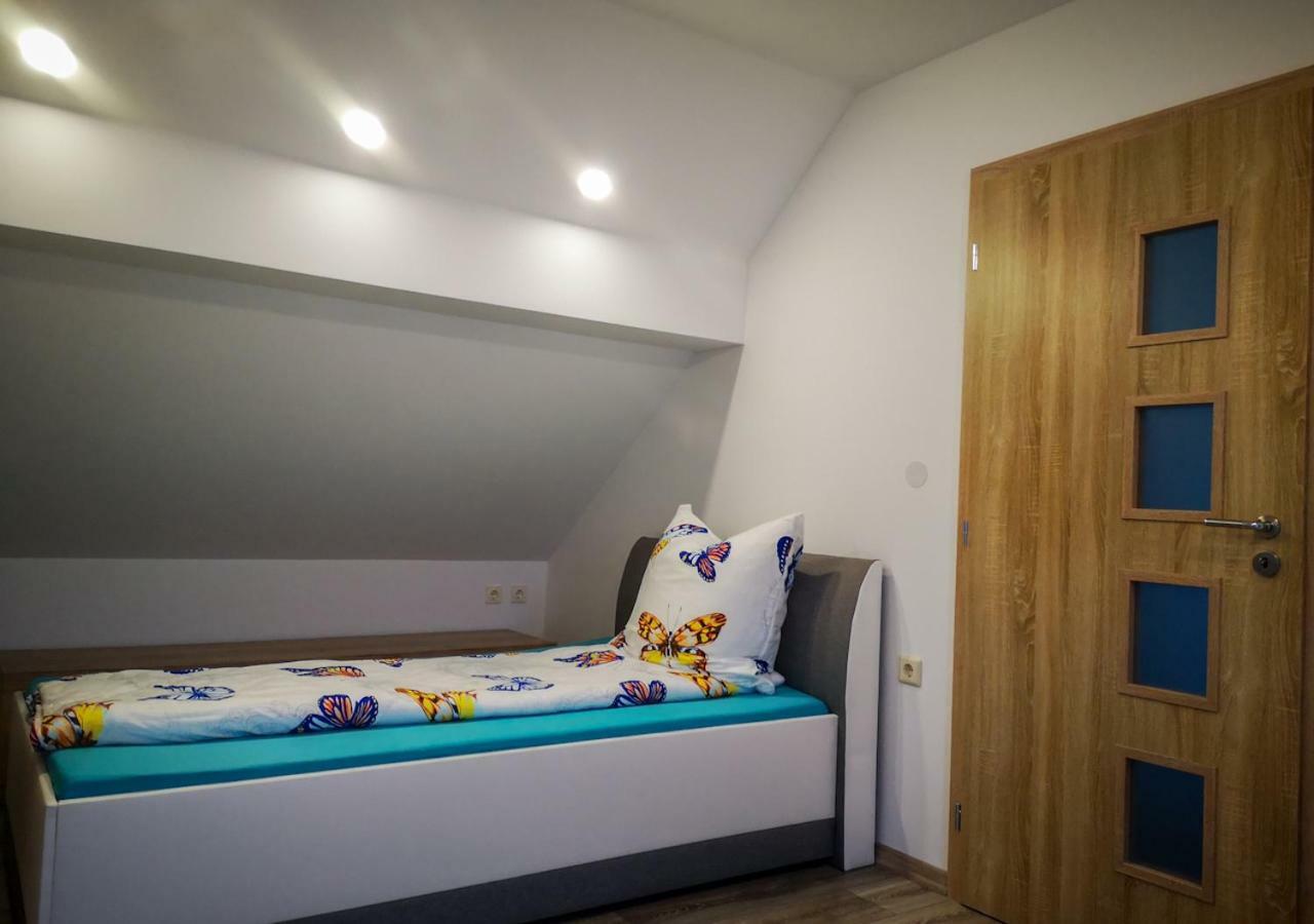 Ferien- Und Businesswohnung Sonnentor Dreiländereck Im Zweiten Stock * Sonnen