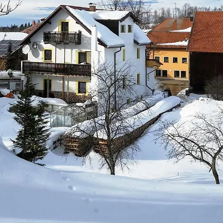 Ferien- und Businesswohnung Sonnentor Dreiländereck im zweiten Stock Exterior foto